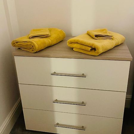 #0509 Two Bedroom Serviced Apartment- Free Parking Дерби Экстерьер фото