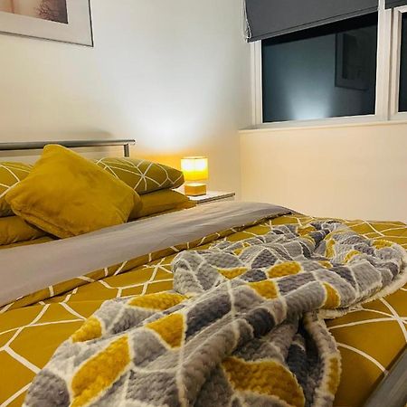 #0509 Two Bedroom Serviced Apartment- Free Parking Дерби Экстерьер фото