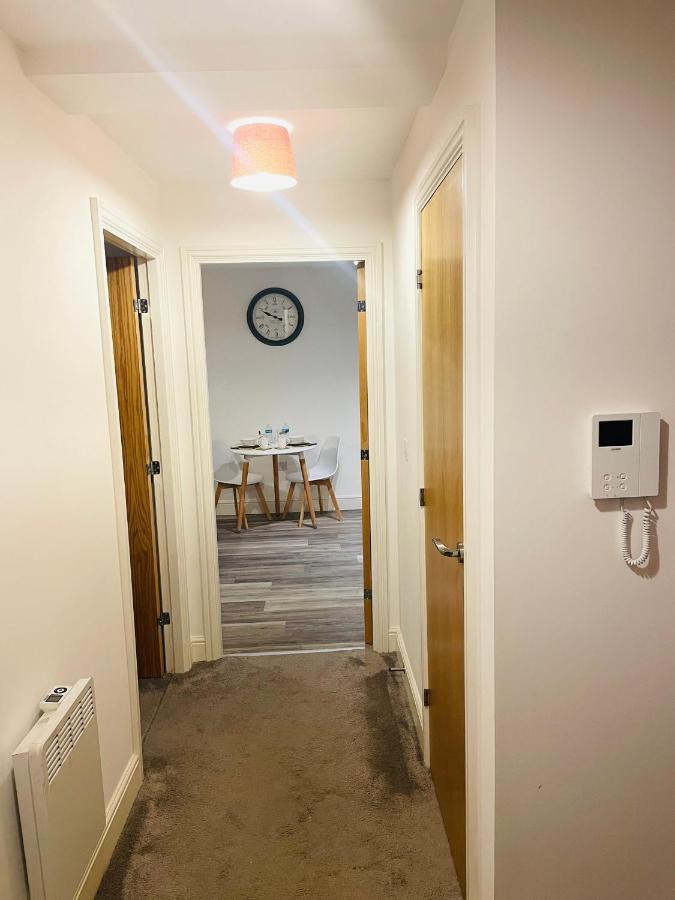 #0509 Two Bedroom Serviced Apartment- Free Parking Дерби Экстерьер фото