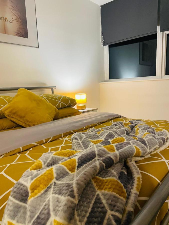 #0509 Two Bedroom Serviced Apartment- Free Parking Дерби Экстерьер фото